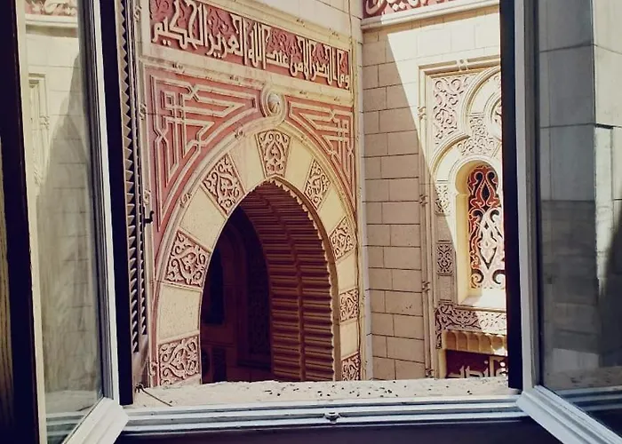 Ramses Palace Hostel